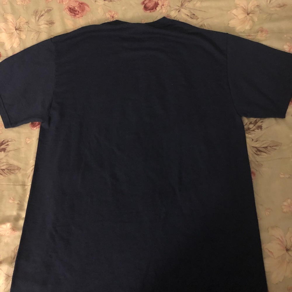 Shirt - Picture 3 of 3